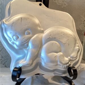 1999 Wilton Special Delivery Baby Gender Cake Pan Vintage